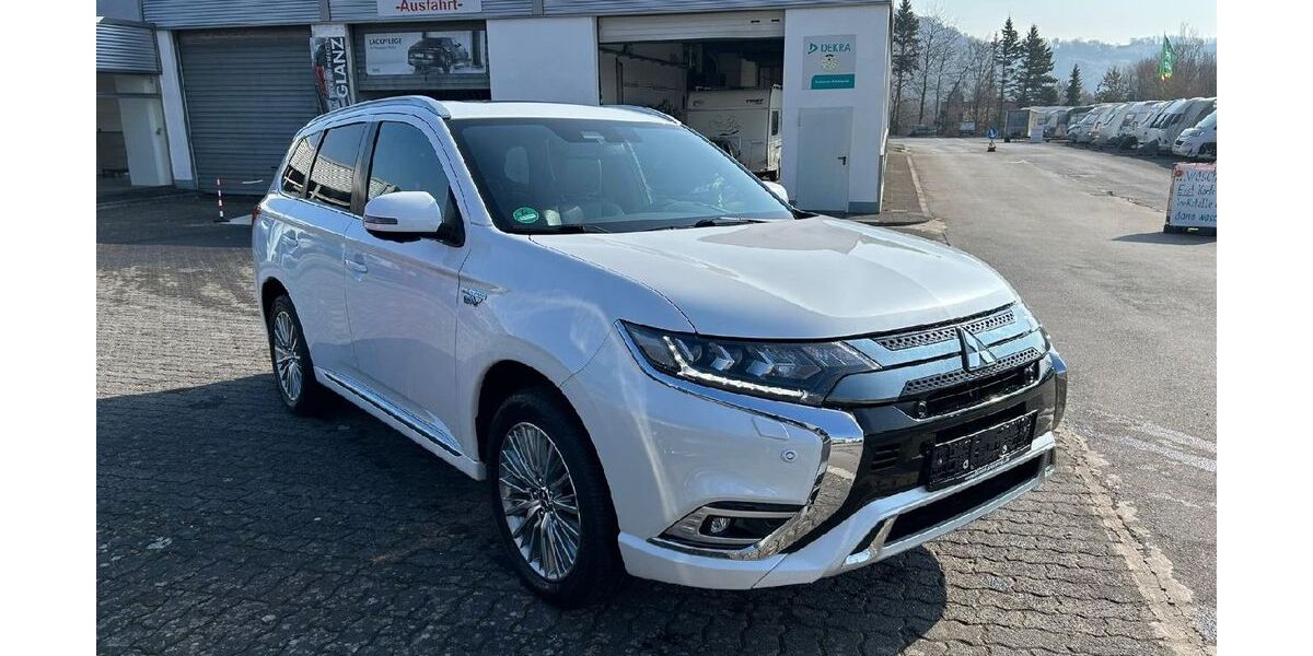 Mitsubishi Outlander 135.300 km 19.480 &euro; Marsberg 34431