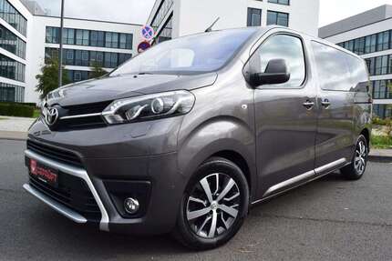 Toyota Proace 125.000 km 32.990 € Köln 51107
