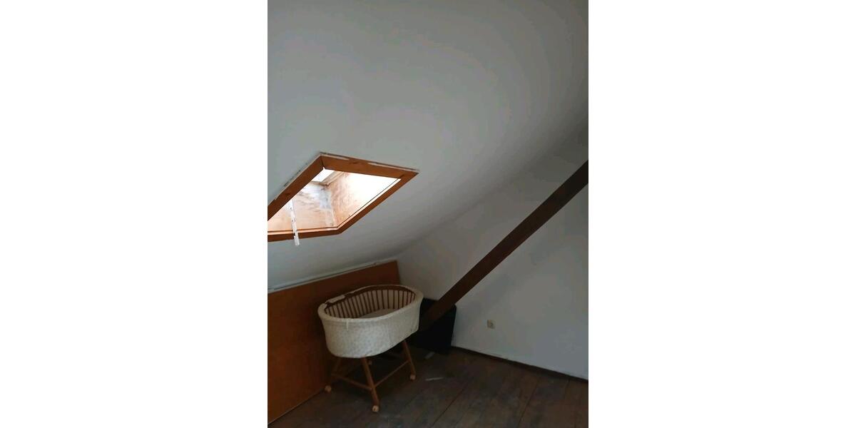 Dachgeschoßwohnung Rimbach - 3 Zimmer, 110 m&sup2;, 800&euro; | Angebot:25367426