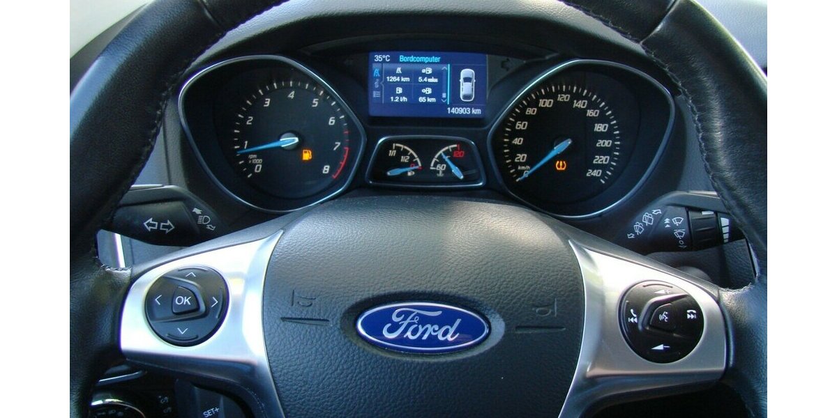 Ford Focus Turnier 1.0L EcoBoost Titanium Bi-Xenon Lede 140.121 km 3.980 &euro; Falkensee 14612