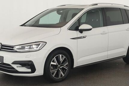 VW Touran 16.800 km 38.184 € Neuss 41464
