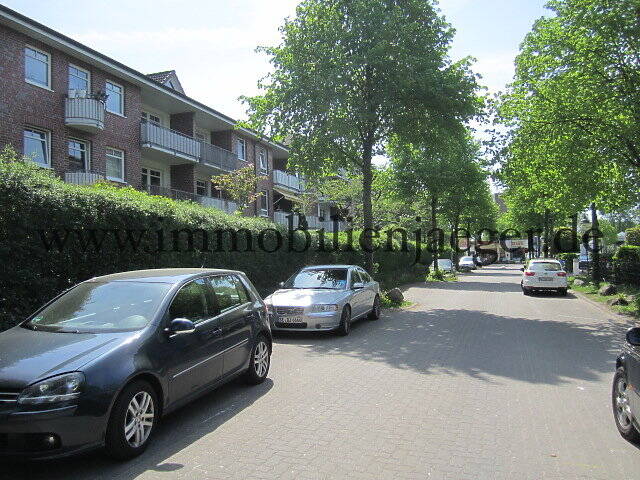 Zw. EKZ Herold-Center - Willy-Brandt-Park - Charmante Wohnung mit Balkon - 1.OG - TG-Platz möglich