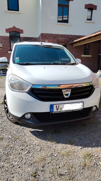 Dacia Lodgy 144.000 km 6.100 € Lottengrün 08606