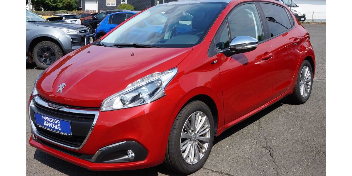 Peugeot 208 74.000 km 7.400 &euro; Burbach 57299