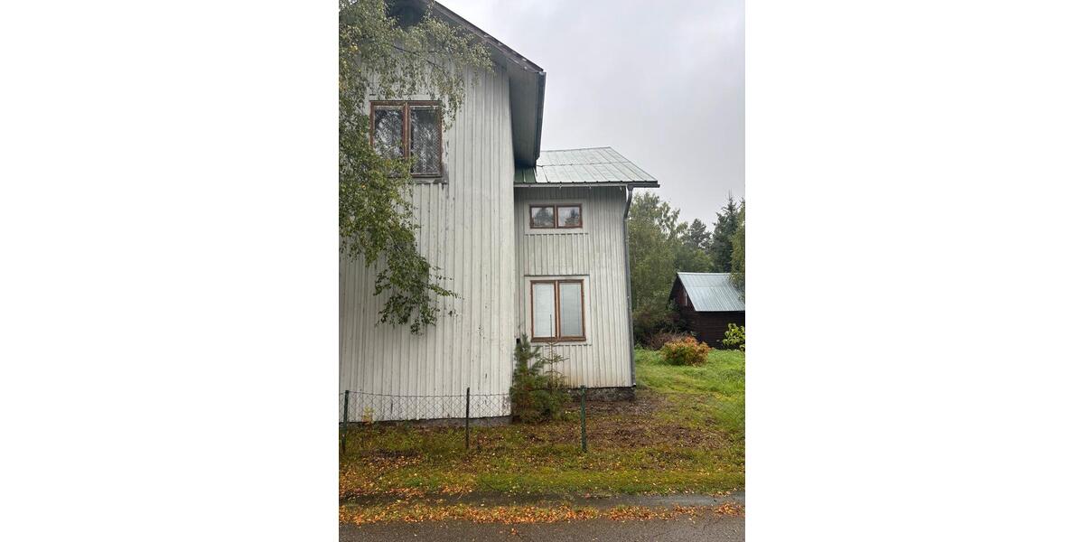 Einfamilienhaus Hagenow - 6 Zimmer, 120 m&sup2;, 40.000&euro; | Angebot:27113517