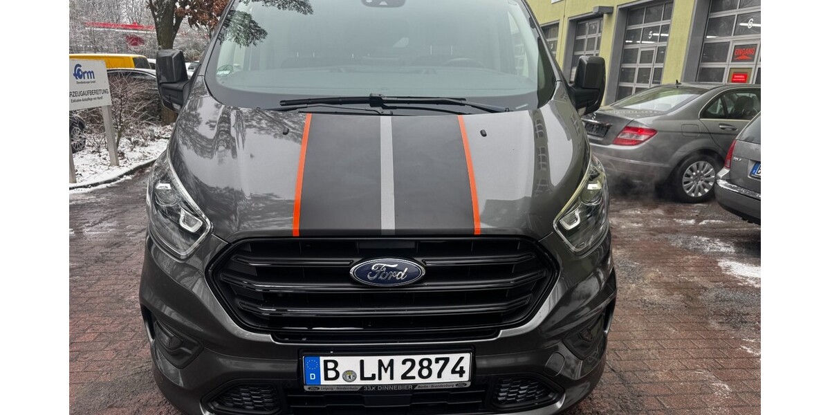 Ford Transit Custom Bus 157.651 km 21.990 &euro; Berlin 10178