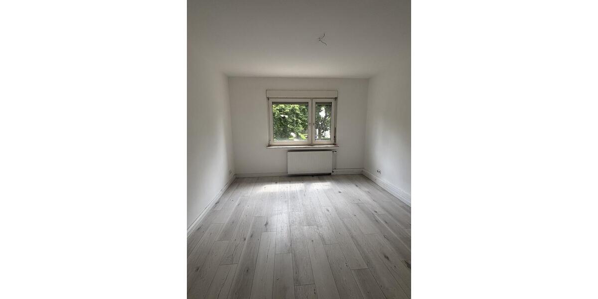 Etagenwohnung Mönchengladbach - 3 Zimmer, 60 m&sup2;, 840&euro; | Angebot:26674860