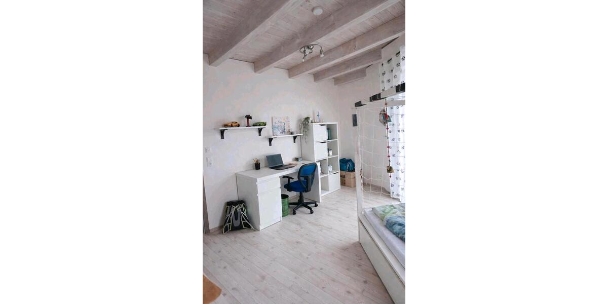 Einfamilienhaus Lisberg - 5.5 Zimmer, 140 m&sup2;, 1.150&euro; | Angebot:26041050