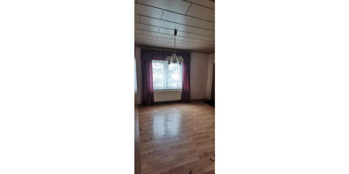 Einfamilienhaus Annaburg - 6 Zimmer, 120 m&sup2;, 100.000&euro; | Angebot:26857373
