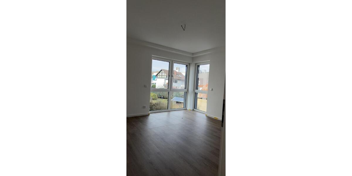 Etagenwohnung Kreuztal - 3 Zimmer, 90 m&sup2;, 1.270&euro; | Angebot:26067702