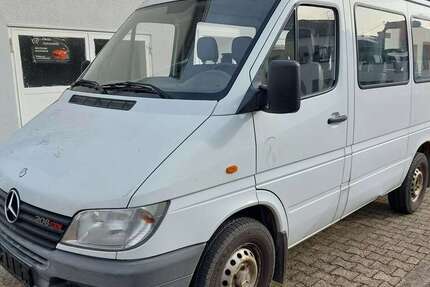Mercedes-Benz Sprinter 185.000 km 4.200 &euro; Lebach 66822