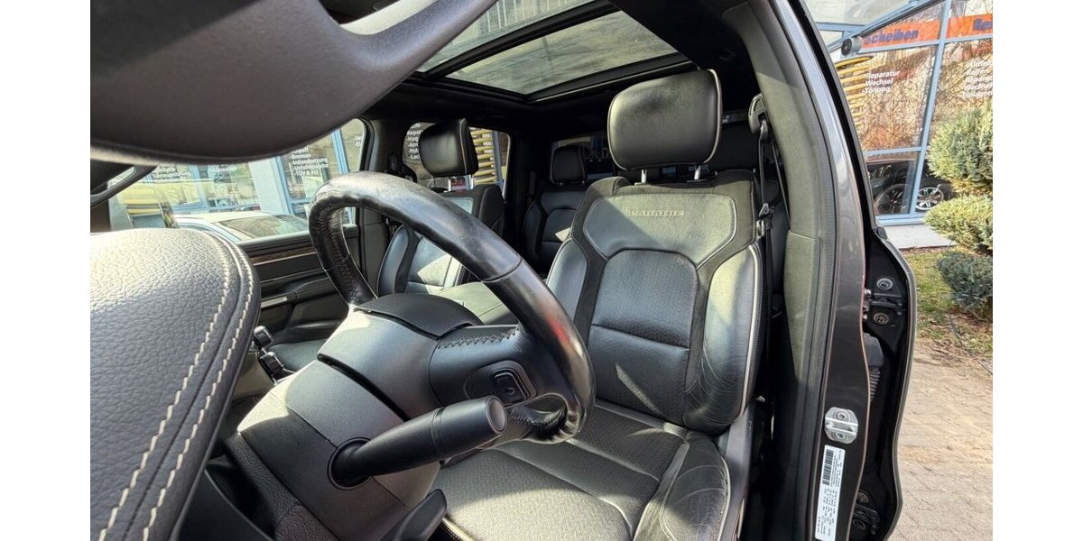 Dodge RAM 1500 Hemi Laramie