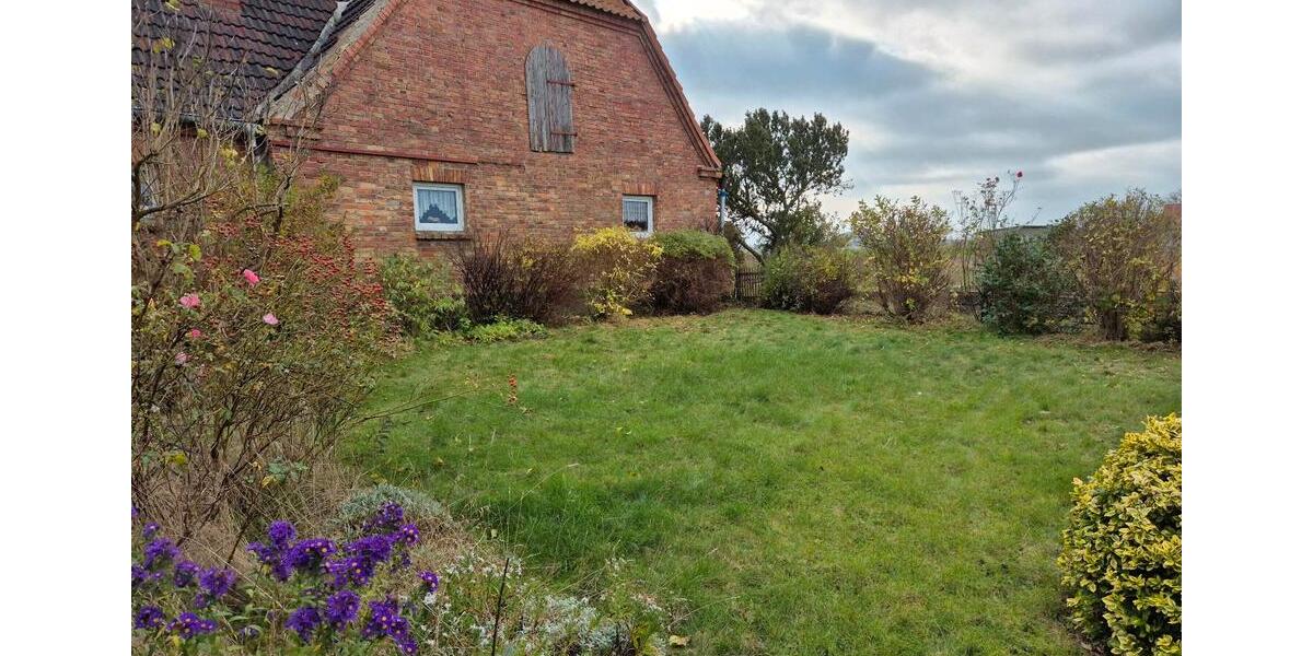 Bauernhaus, Landhaus Jördenstorf - 4 Zimmer, 95 m&sup2;, 800&euro; | Angebot:26091952