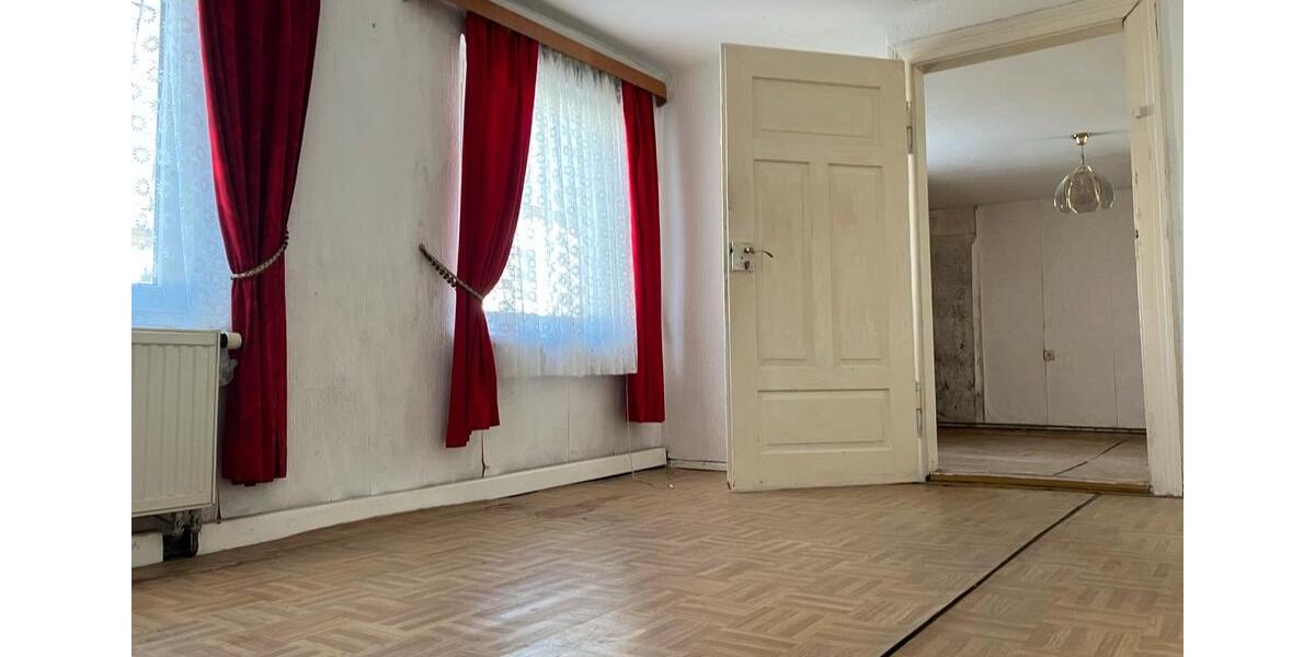 Reihenhaus Kirchberg - 2 Zimmer, 93 m&sup2;, 48.000&euro; | Angebot:24704852