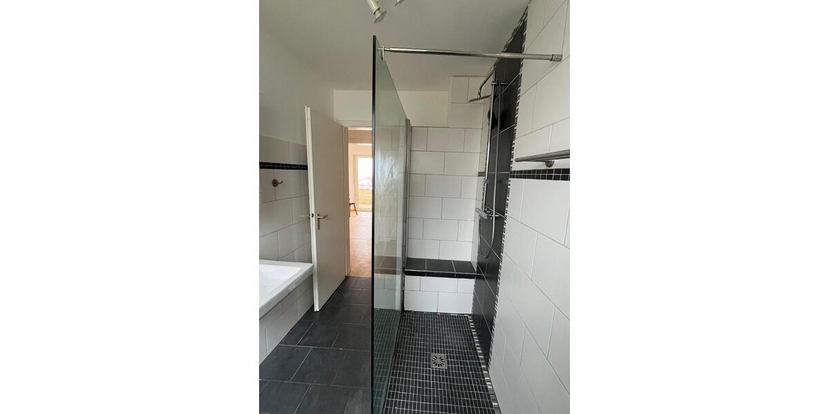 Etagenwohnung Ebern - 3 Zimmer, 75 m&sup2;, 550&euro; | Angebot:25362788