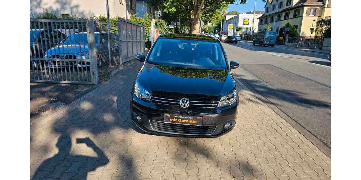 VW Touran 160.000 km 11.550 &euro; Offenbach 63071