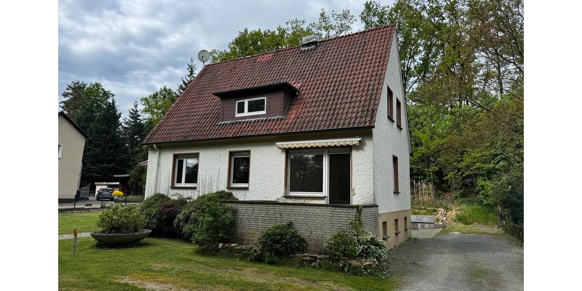 Einfamilienhaus Hankensbüttel - 4.5 Zimmer, 120 m&sup2;, 950&euro; | Angebot:26302715