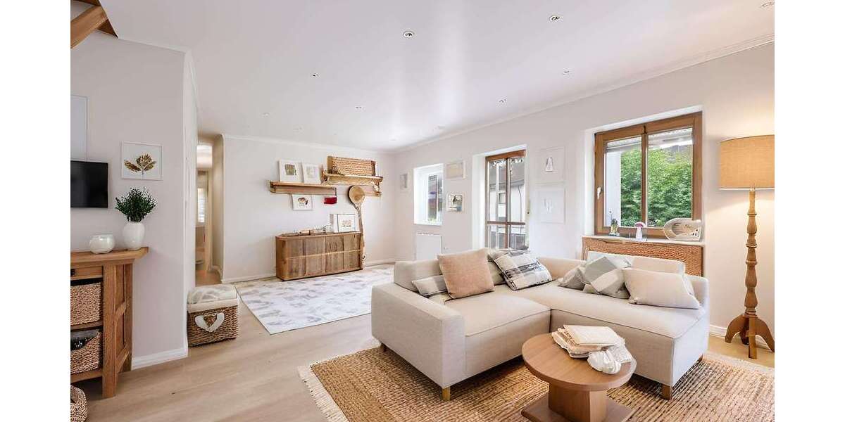 Wohnung zum Kaufen in Kirchseeon 445.000 € 91 m² 3.5 zimmer