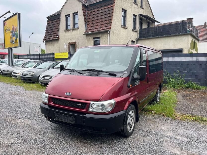 Ford Transit 218.000 km 2.590 € Herford 32049
