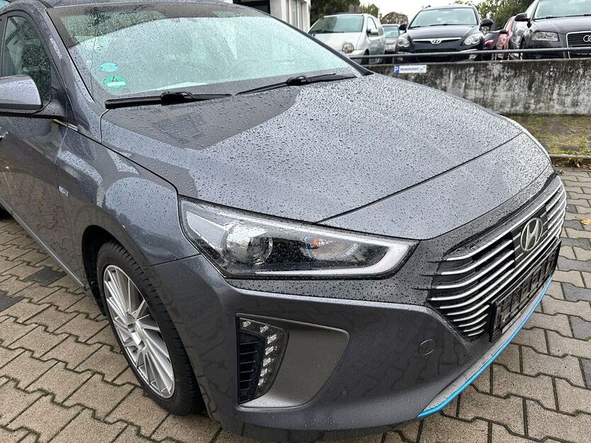 Hyundai IONIQ 111.500 km 13.490 € Dortmund 44379