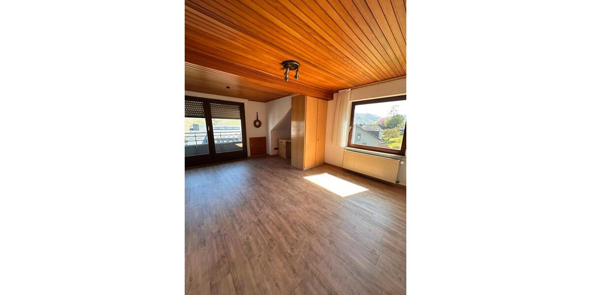 Mehrfamilienhaus, Wohnhaus Bernkastel-Kues Kues - 9 Zimmer, 285 m&sup2;, 2.300&euro; | Angebot:26238173