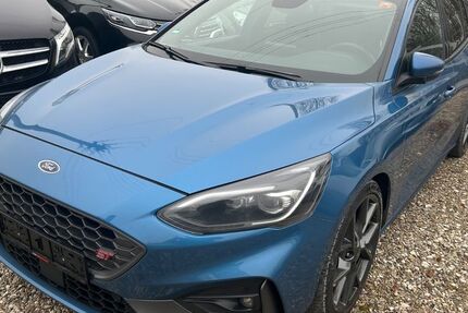 Ford Focus 69.850 km 22.400 &euro; Burgau 89331