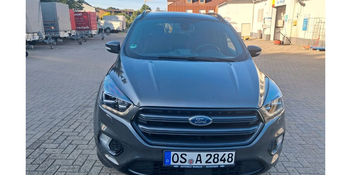 Ford Kuga 64.950 km 14.590 &euro; osnabrück 49078