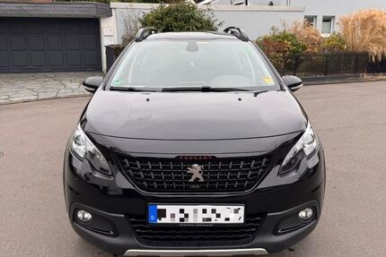 Peugeot 2008 105.000 km 16.250 &euro; Köln 50679