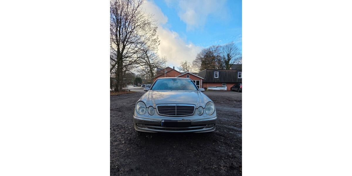 Mercedes-Benz E 270 296.300 km 1.500 &euro; Rosengarten 21224