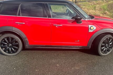 Mini Countryman SE (Cooper) 94.000 km 16.000 &euro; Mainz 55127