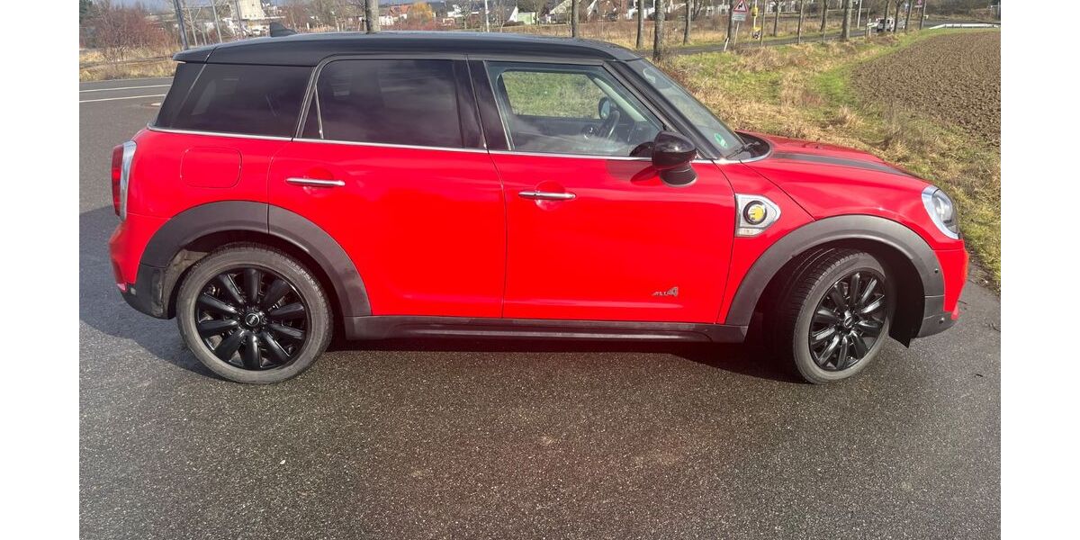 Mini Countryman SE (Cooper) 94.000 km 16.000 &euro; Mainz 55127