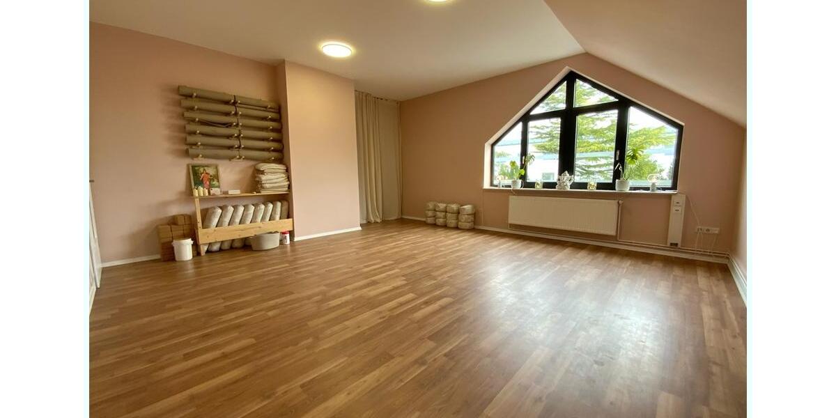 Gewerbeobjekt Husum - 800&euro; | Angebot:26222440