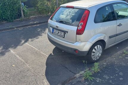 Ford Fiesta 233.000 km 780 &euro; Mechernich 53894