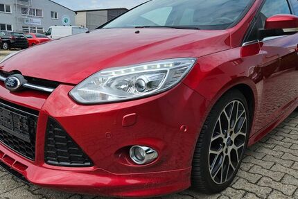 Ford Focus 171.000 km 8.550 € Regensburg 93057