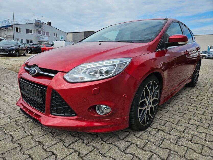 Ford Focus 171.000 km 8.550 € Regensburg 93057