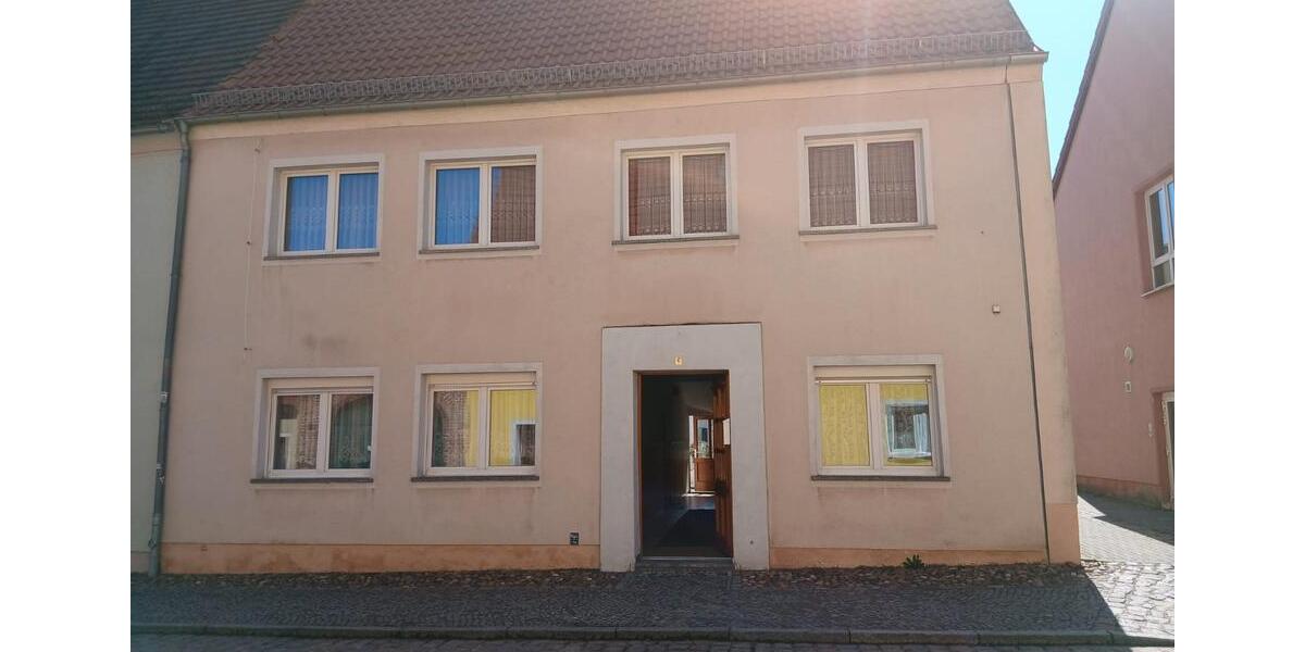 Einfamilienhaus Belgern-Schildau Schildau - 9 Zimmer, 215 m&sup2;, 130.000&euro; | Angebot:26368252