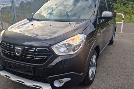 Dacia Lodgy 34.615 km 15.490 € Weiterstadt 64331