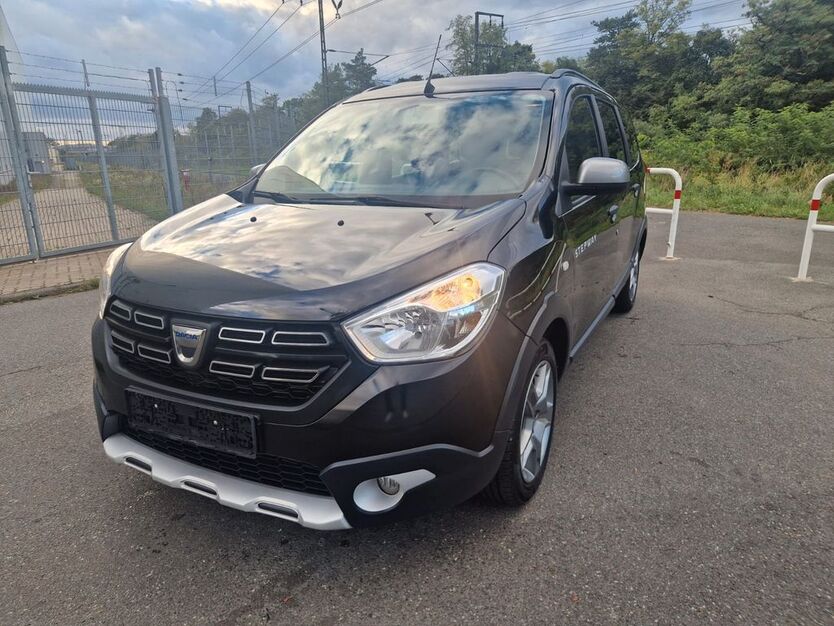 Dacia Lodgy 34.615 km 15.490 € Weiterstadt 64331