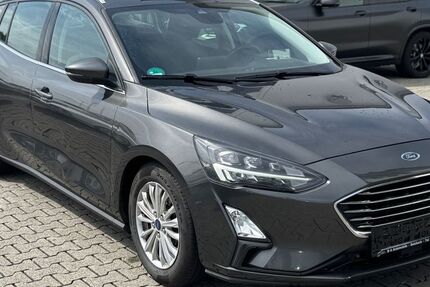 Ford Focus 240.000 km 6.900 &euro; Butzbach 35510
