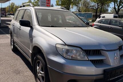 Mitsubishi Outlander 14.000 km 1.900 &euro; Rosdorf 37124