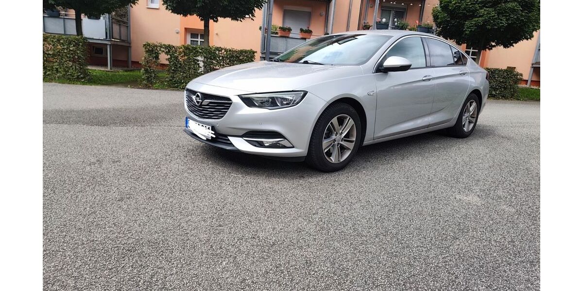 Opel Insignia 142.000 km 12.250 &euro; Saarbrücken 66117