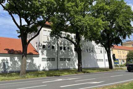 Wohnung Senftenberg - 1 Zimmer, 52 m&sup2;, 320&euro; | Angebot:25080382