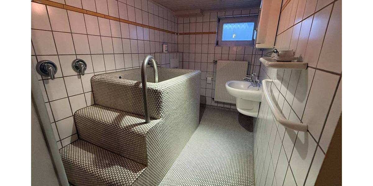 Bungalow Höchstadt a.d.Aisch Höchstadt - 7 Zimmer, 149 m&sup2;, 489.000&euro; | Angebot:26741731
