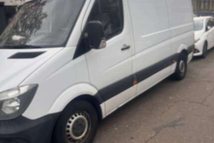 Mercedes-Benz Sprinter 285.000 km 8.500 &euro; Karlsruhe, Stadt 76185