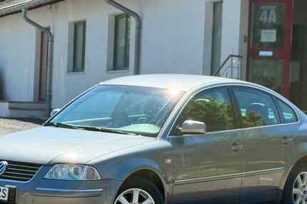 VW Passat 184.000 km 2.950 &euro; Langerwehe 52379