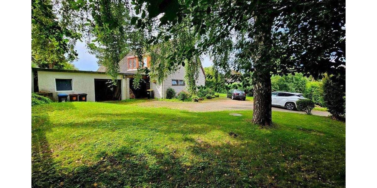 Einfamilienhaus mit Büro und großer Garage in Molfsee 7 zimmer