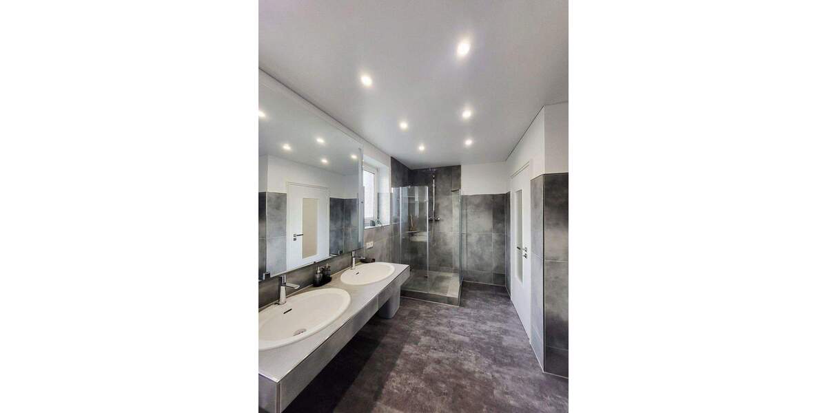 Etagenwohnung Mulheim an der Ruhr Broich - 3 Zimmer, 105 m&sup2;, 399.000&euro; | Angebot:24778411