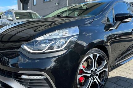 Renault Clio 115.618 km 13.600 &euro; Nalbach 66809
