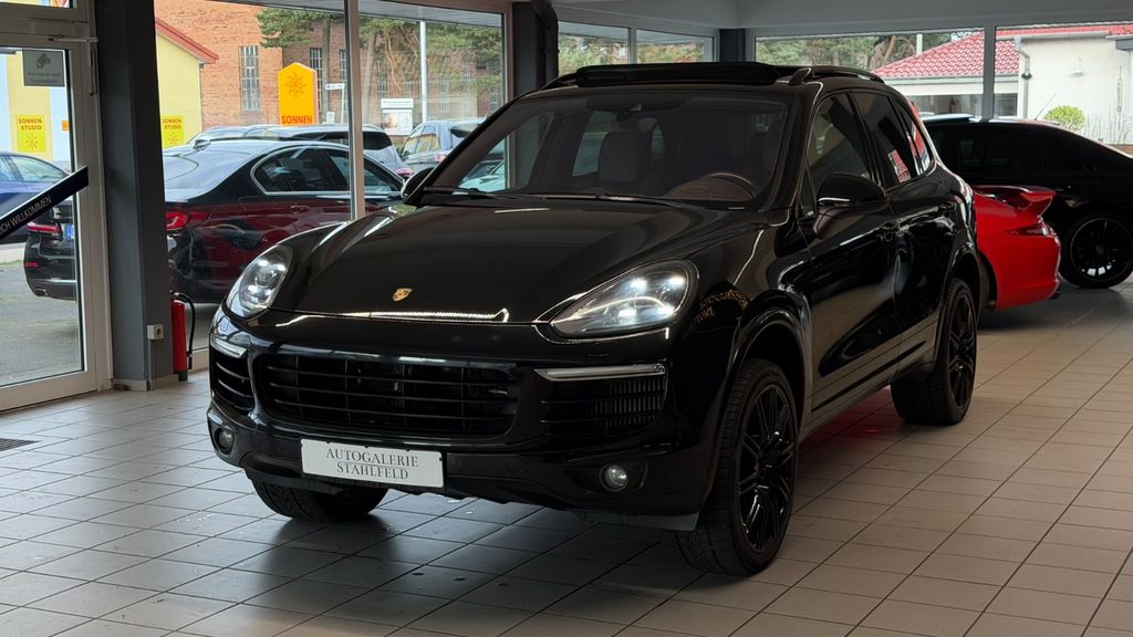 Porsche Cayenne 189.000 km 34.900 &euro; Schloß Holte Stukenbrock 33758