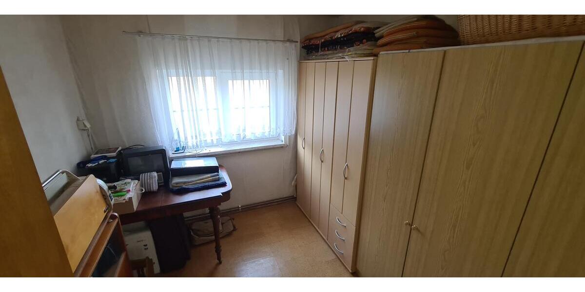 Einfamilienhaus in idyllischer Lage mit großem Grundstück - Einfamilienhaus Großeutersdorf | Angebot:26338317